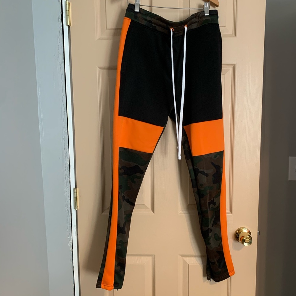 Rebel Minds Joggers (LOT OF 5)